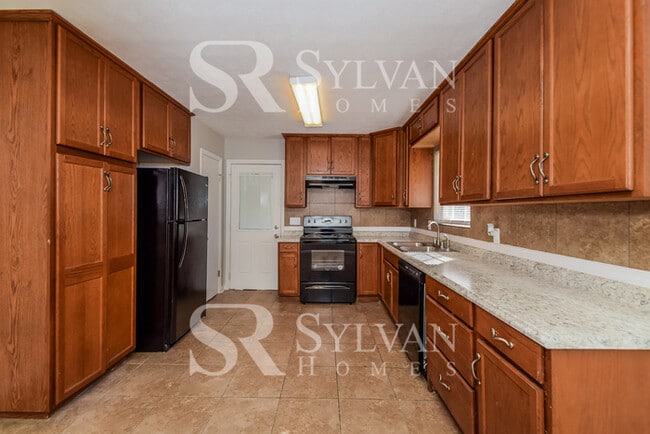 Building Photo - Rest. Relax. Recharge. Home awaits!