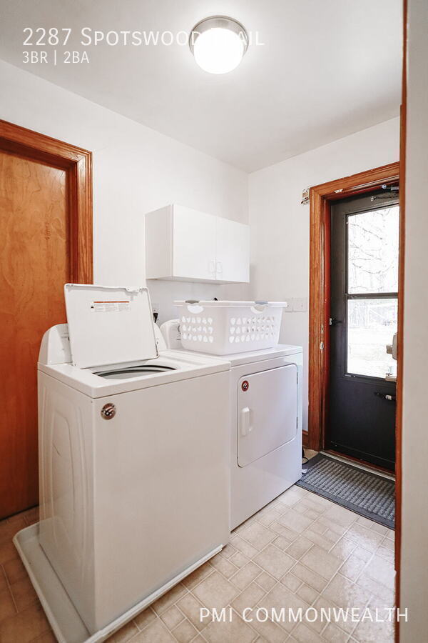 Building Photo - 2287 Spotswood Trail