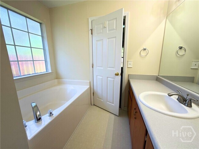 Building Photo - 144 Mills Run Dr