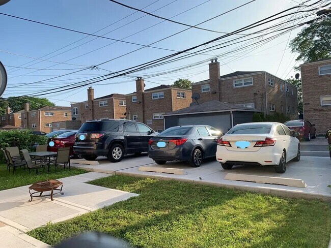 Building Photo - 9126 keating ave