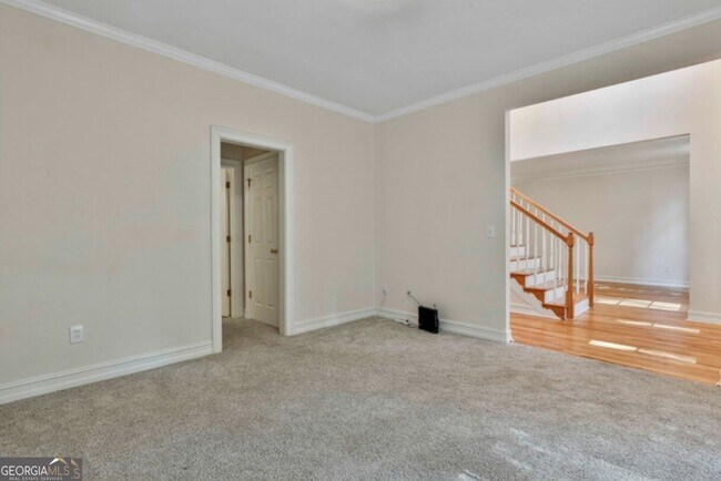 Building Photo - 1202 Loxley Cir