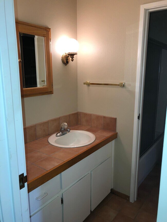 Building Photo - 3300 Bridger Trl