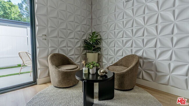 Building Photo - 22454 Dolorosa St