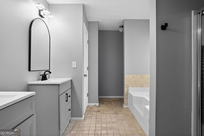 Building Photo - 1234 Carriage Trace Cir