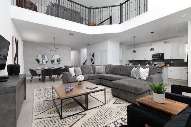 Primary Photo - 4290 Paragraph Dr