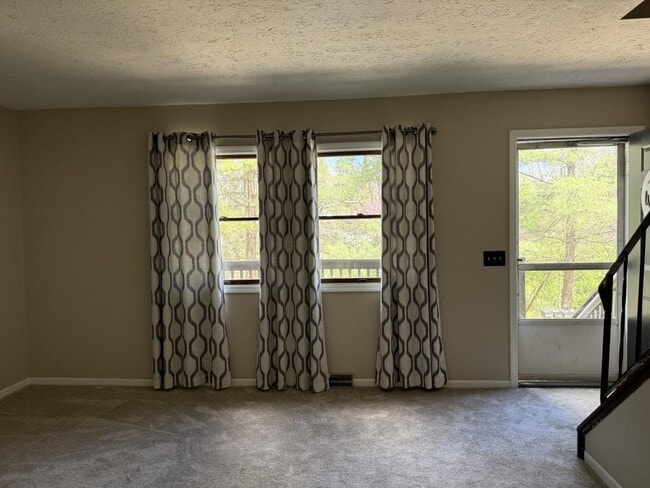 Building Photo - 2500 Cleveland Rd