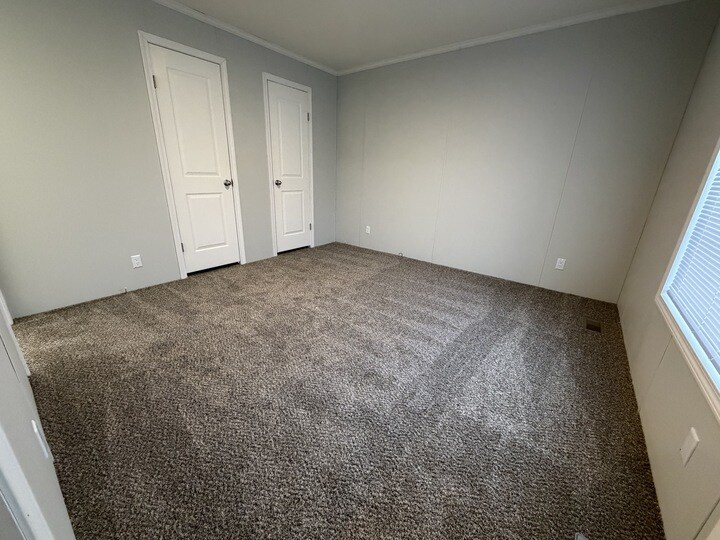 Building Photo - 38062 St Tropez Dr