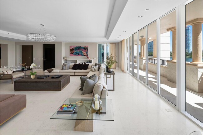 Building Photo - 7133 Fisher Island Dr
