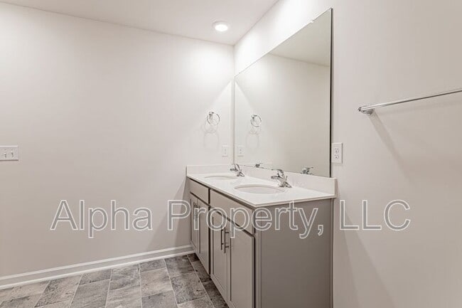 Building Photo - 419 Sea Grit Ct