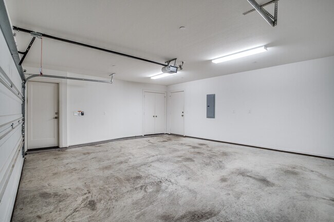 Building Photo - 4032 Herschel Ave