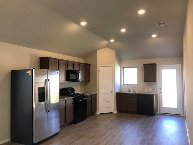 Building Photo - 21618 Lemon Beebrush Ln