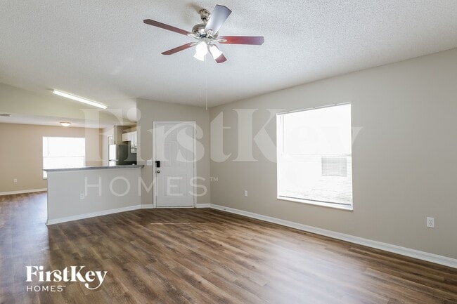 Building Photo - 6512 Viewpoint Ct