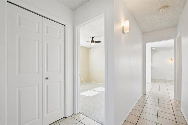 Building Photo - 9413 Quail Meadow Dr