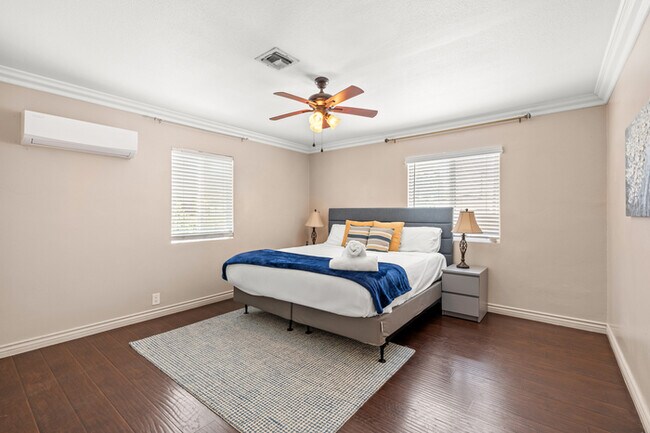 Building Photo - Fully Furnished 2BR Home with Crib — Mid-T...