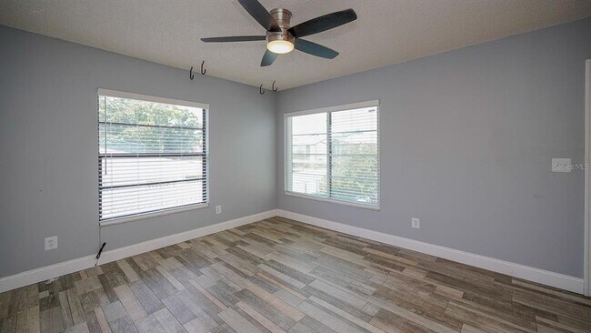 Building Photo - 2599 Countryside Blvd