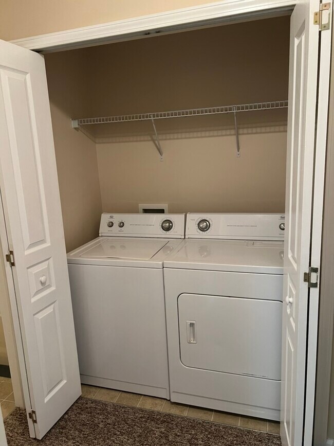 Building Photo - 93 Morningside Ln