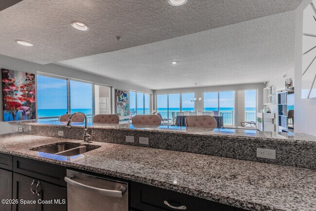 Building Photo - 1025 Jimmy Buffett Mem Hwy