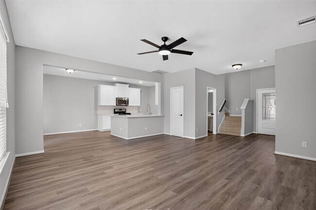 Building Photo - 7611 Dragon Pearls Ln