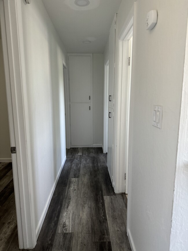 Building Photo - 4825 Rockland Way