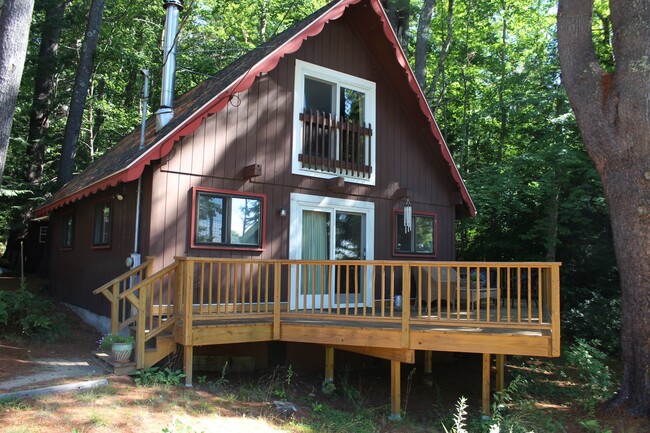 Building Photo - **WINTER RENTAL** Adorable Chalet To Call ...