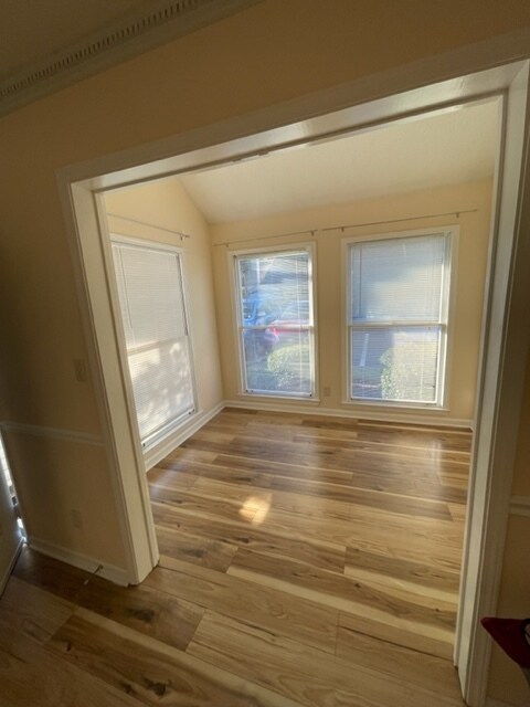 Building Photo - 1609 Homestead Trl