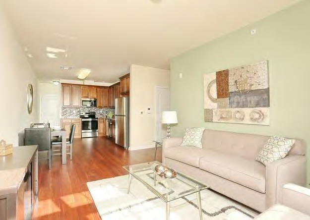 Building Photo - Residences at Jaclyn 40