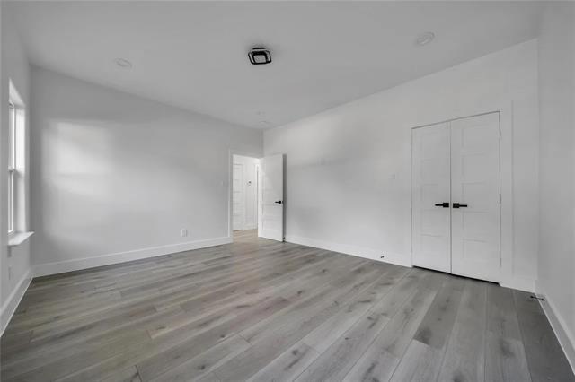 Building Photo - 2230 Garden Dr