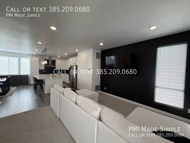 Building Photo - 617 E 460 S
