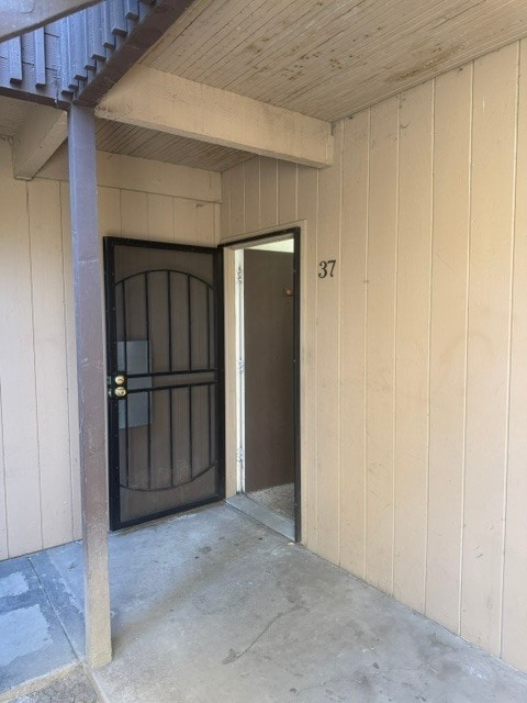 Building Photo - Stockton, One bedroom, One bathroom Condo