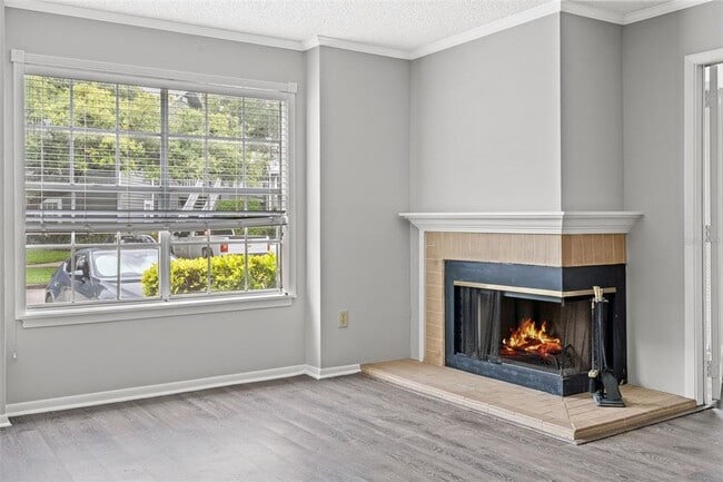 Building Photo - 11811 Skylake Pl