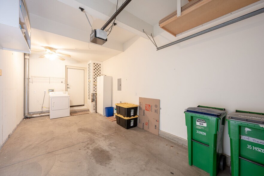 Building Photo - 104 Tropea Aisle