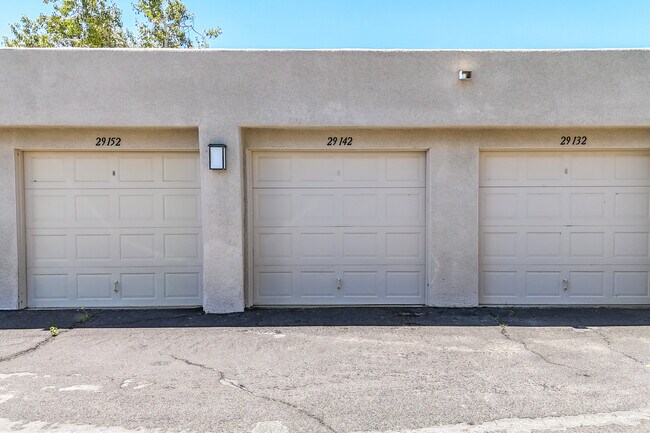 Garage - 29142 Isleta Ct