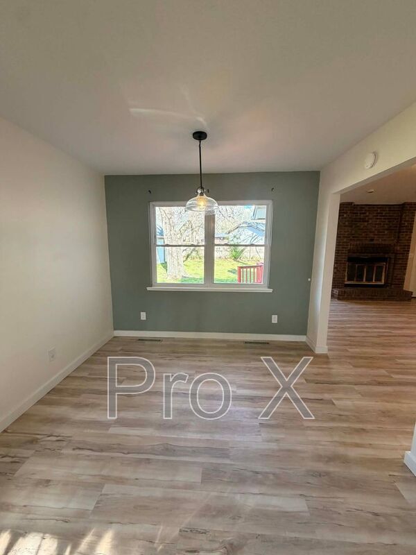 Building Photo - 2809 N Chandler Ave