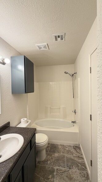 Building Photo - 25913 E 89th St S