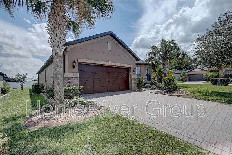 Building Photo - 581 Vista Sol Dr