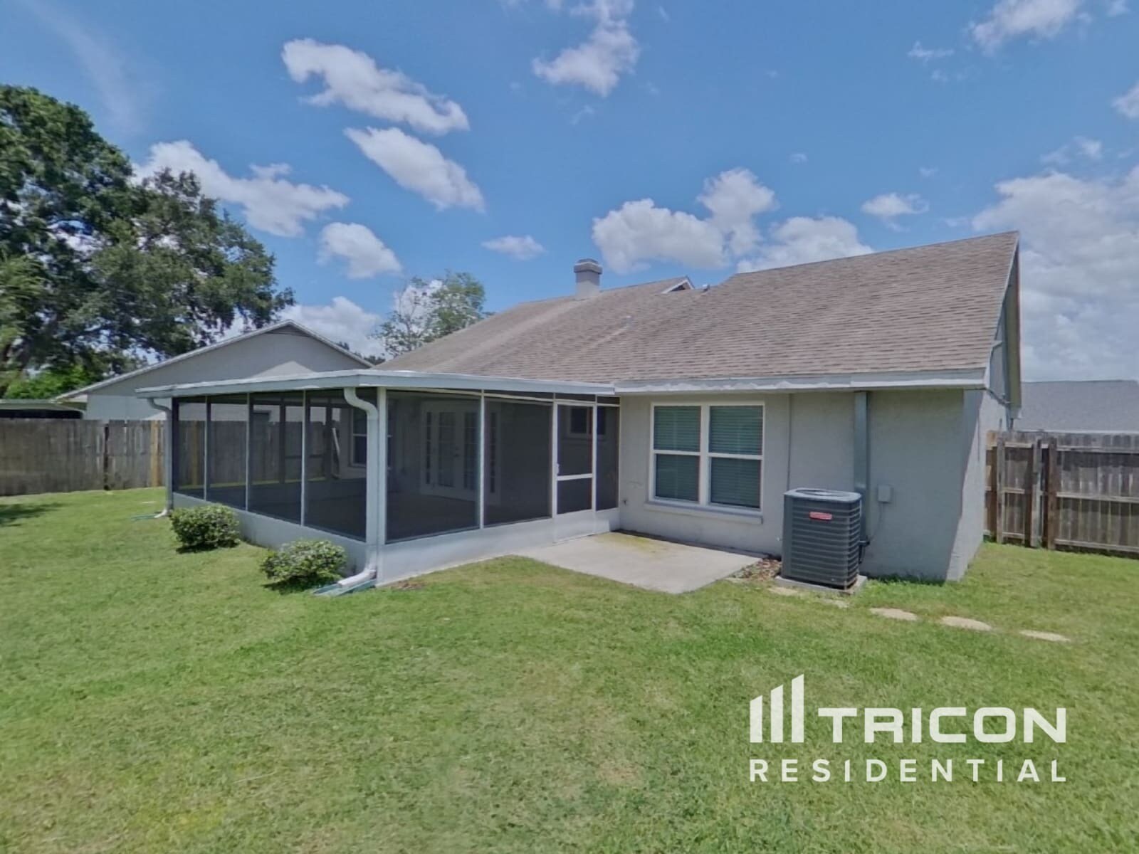 Building Photo - 2015 Branch Tree Ln