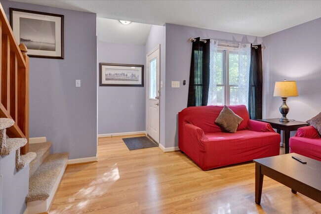 Building Photo - 4423 American Dr