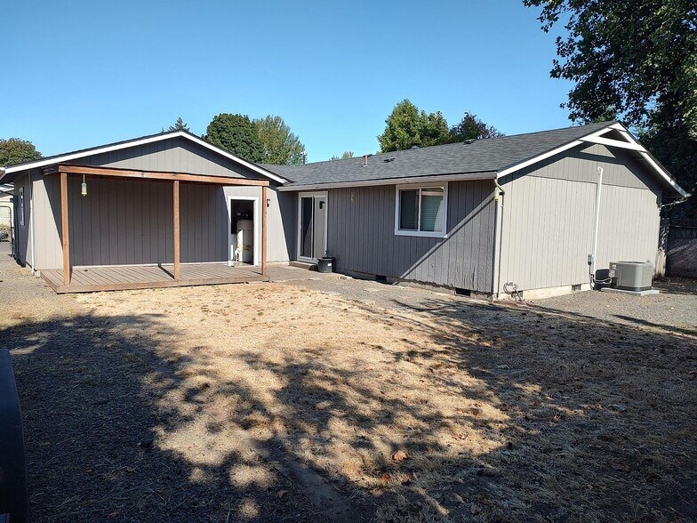 Building Photo - 2589 Melrose Loop
