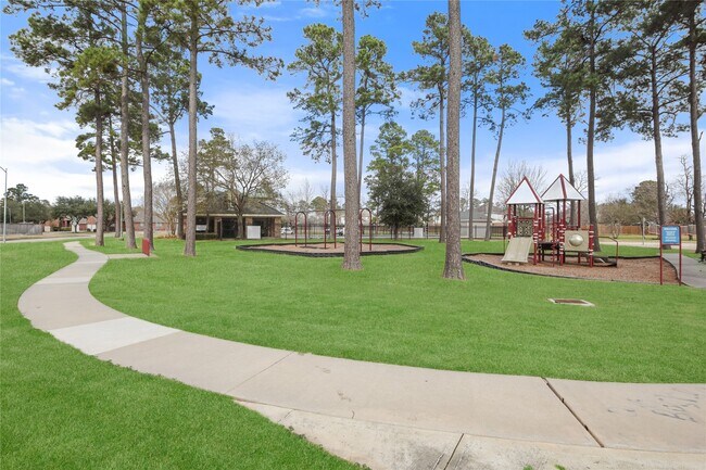 Building Photo - 24727 Horsetooth Dr