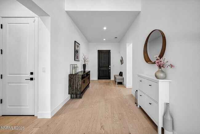 Building Photo - 5445 Side Saddle Trail