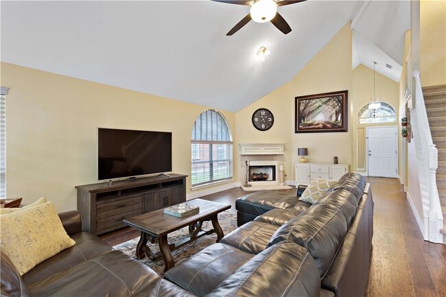Building Photo - 8203 Miller Falls Dr