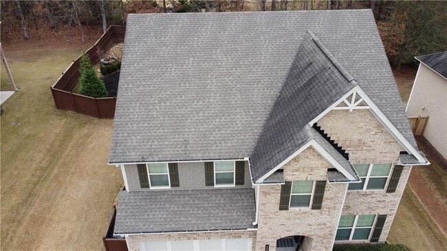 Building Photo - 4865 Alexandria Ave