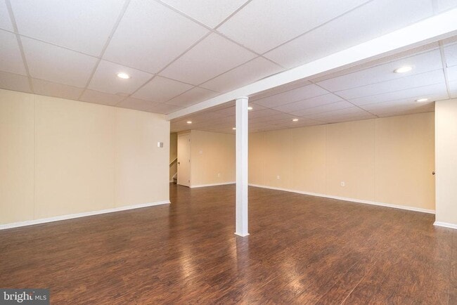 Building Photo - 5128 Barness Ct