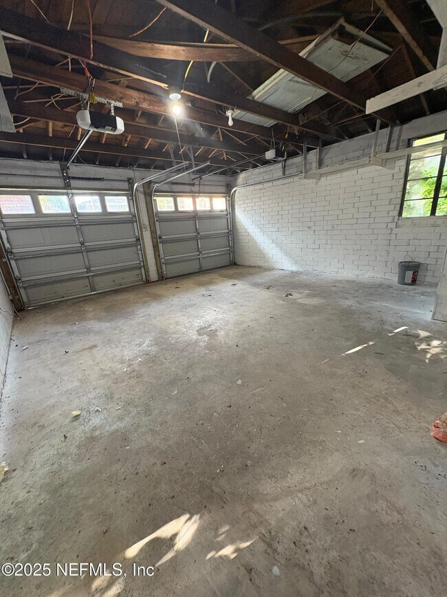 Building Photo - 3150 Belden Cir