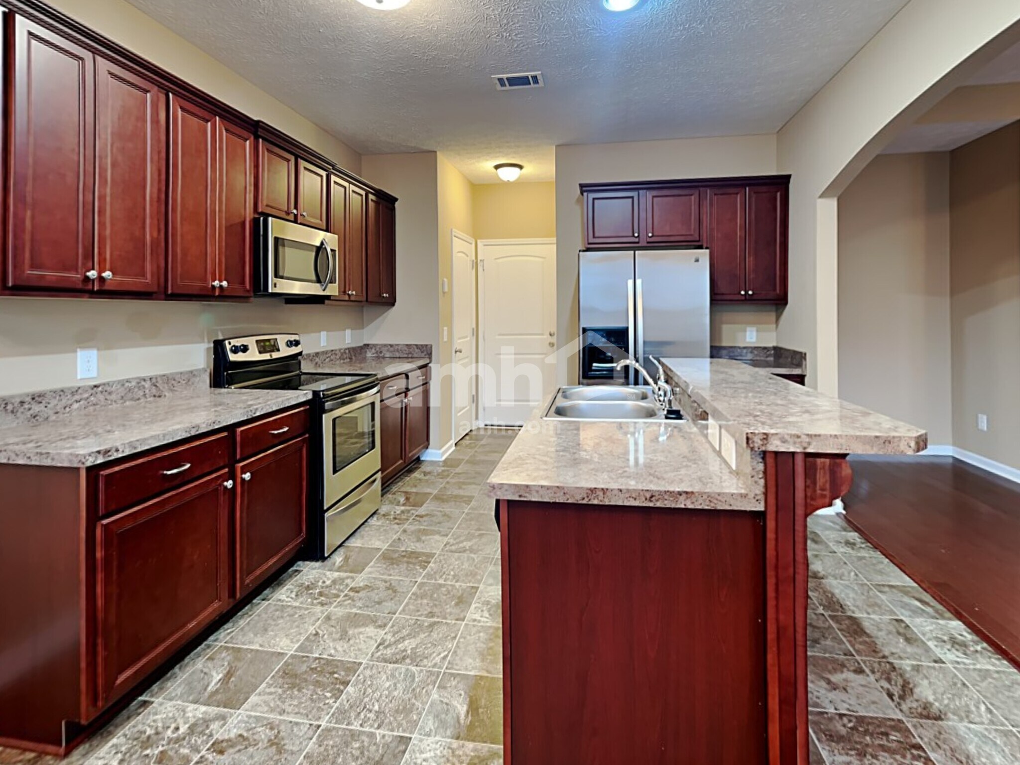 Building Photo - 115 Otter Glen Dr