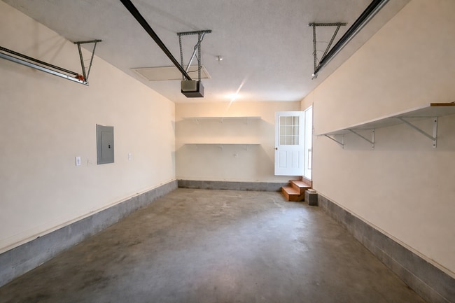 Building Photo - Welcome Home to Comfort, Space & Charm!