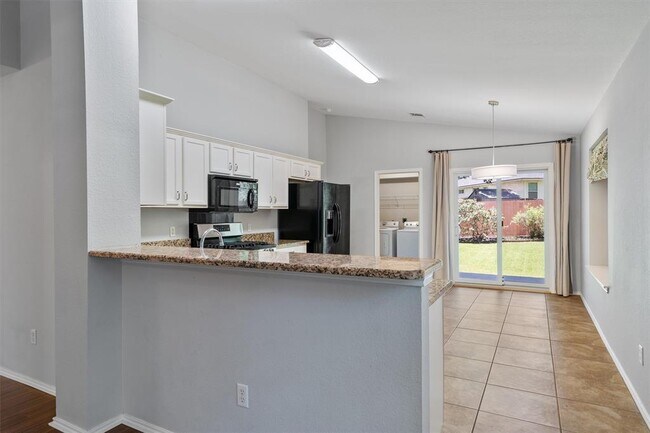 Building Photo - 2304 Jesse Owens Dr