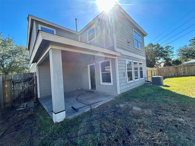 Building Photo - 8007 Arrington Forest Ln