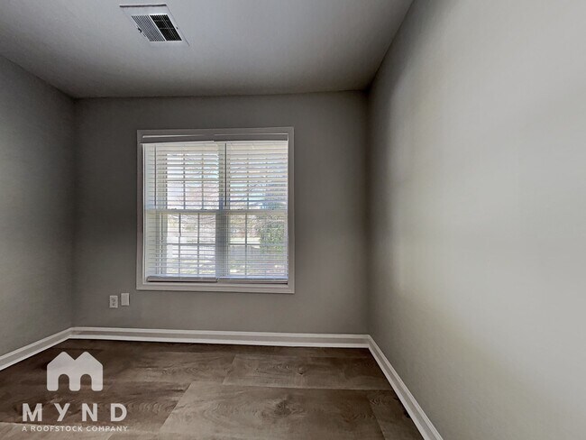 Building Photo - 4253 Beacon Crest Way