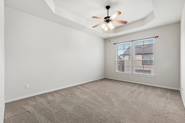 Building Photo - 3334 Clearview Villa Way